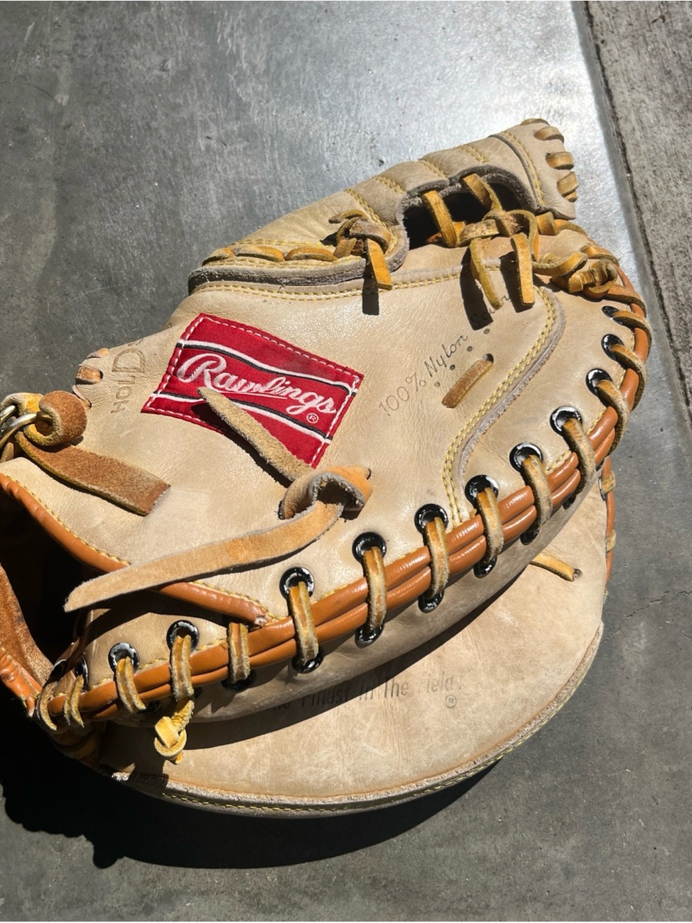 Rawlings Beige and Brown Leather Catcher Glove with Red Logo